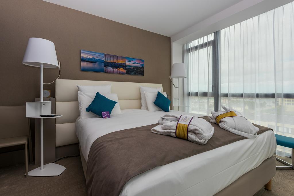 Mercure Cherbourg Centre Port Oda fotoğraf
